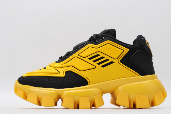 Pra*a sneaker