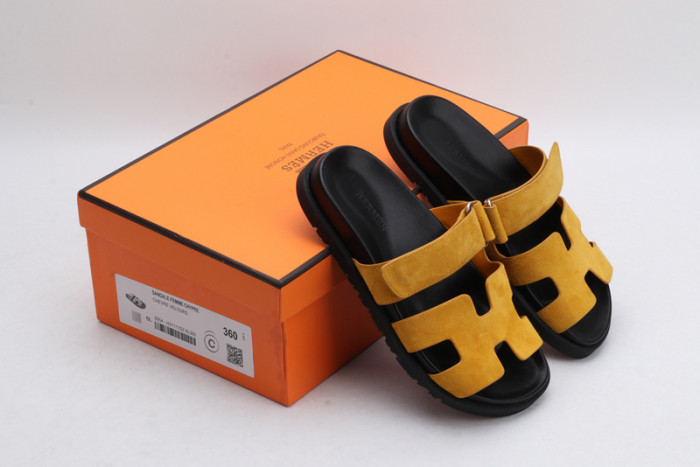 H**me5 SANDALS