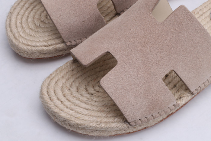 H**me5 SANDALS