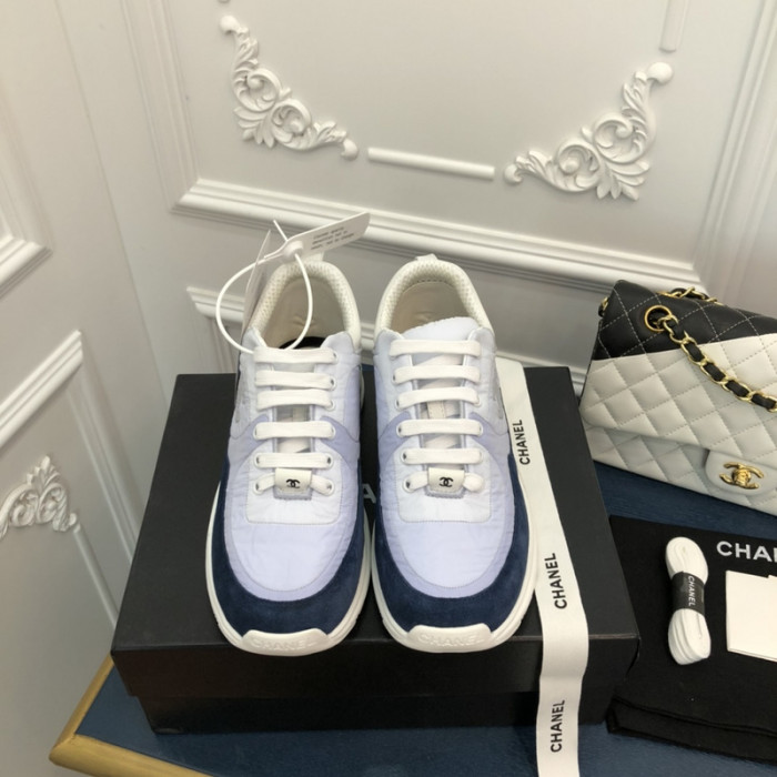 Ch**el sneaker