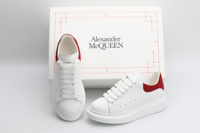 A1exa*der Mcqv*en OVERSIZED