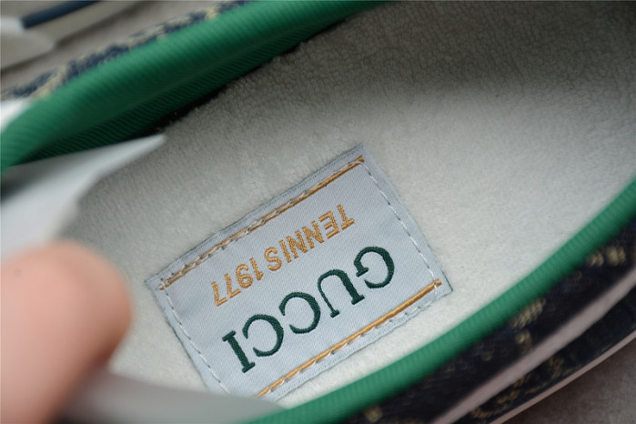 Gvc*1 sneaker