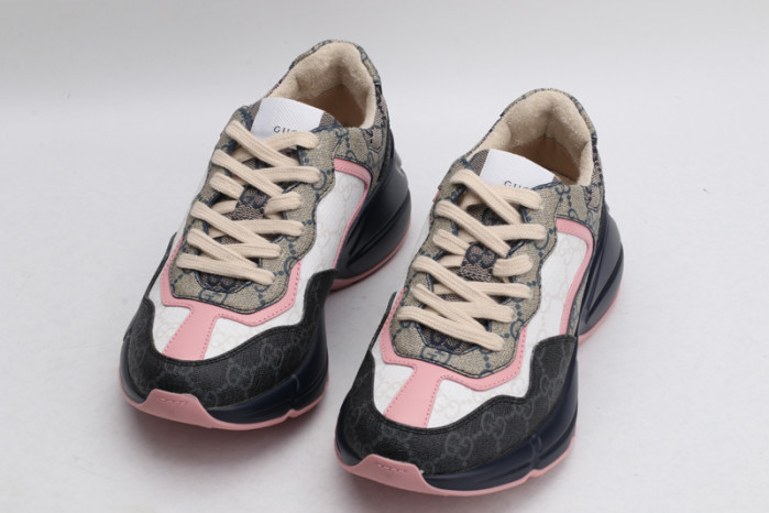 Gvc*1 sneaker