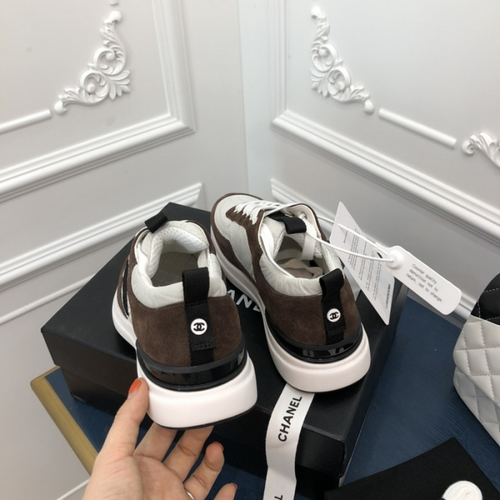 Ch**el sneaker
