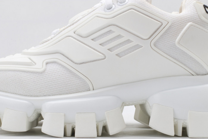 Pra*a sneaker