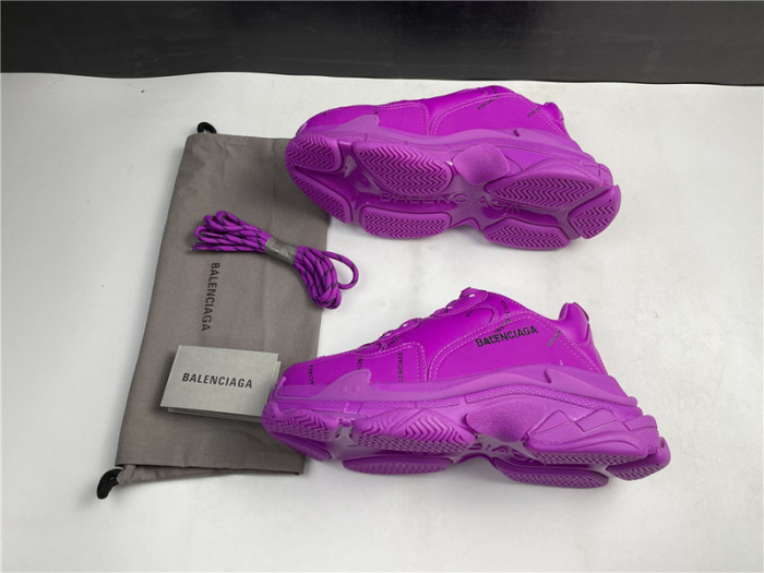 BLCG SNEAKER TRIPLE.S.