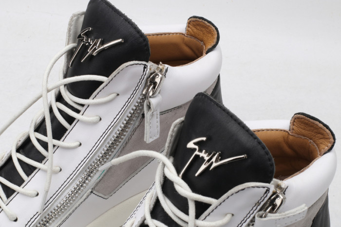 Chr1st1an Louboution Sneakers