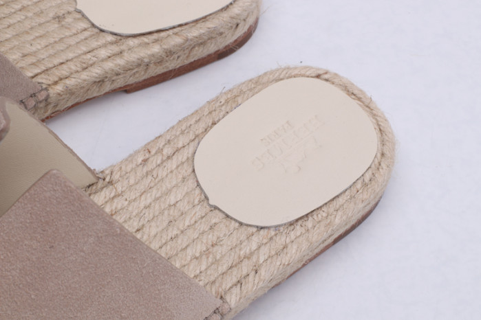 H**me5 SANDALS