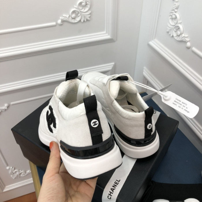 Ch**el sneaker