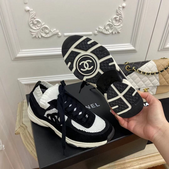 Ch**el sneaker