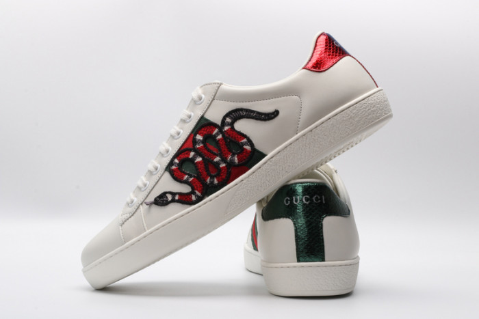 Gvc*1 Platform Sneaker