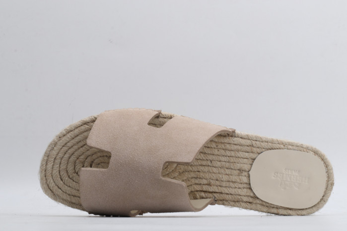 H**me5 SANDALS