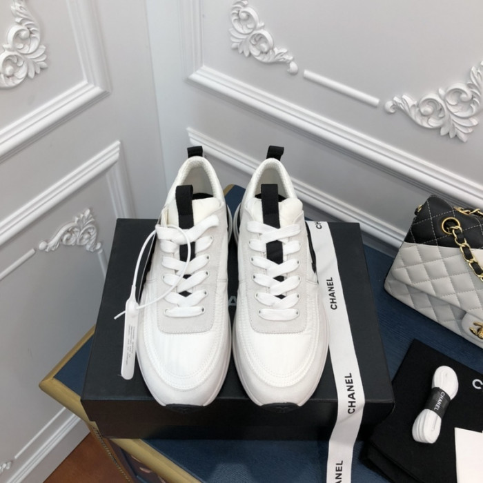 Ch**el sneaker