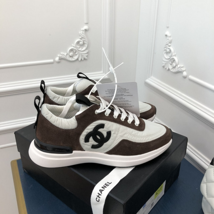 Ch**el sneaker
