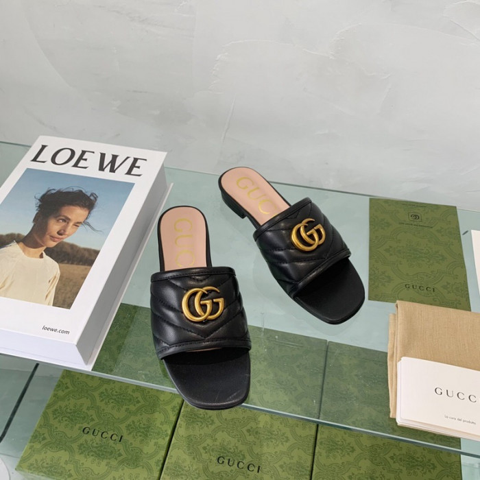 Gvc*1 SANDAL
