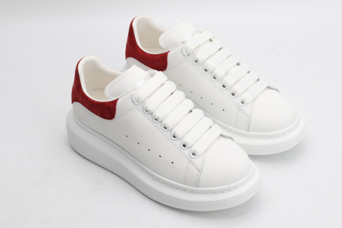 A1exa*der Mcqv*en OVERSIZED