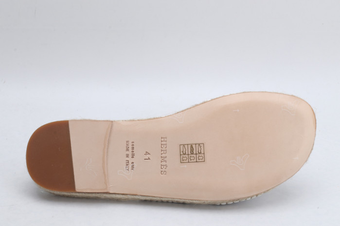 H**me5 SANDALS