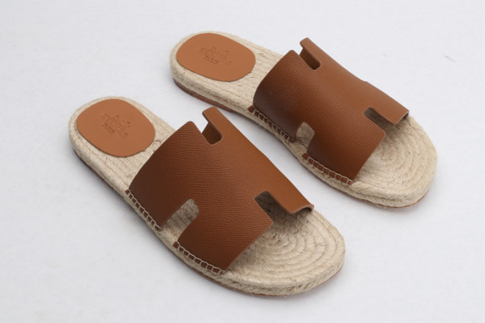 H**me5 SANDALS