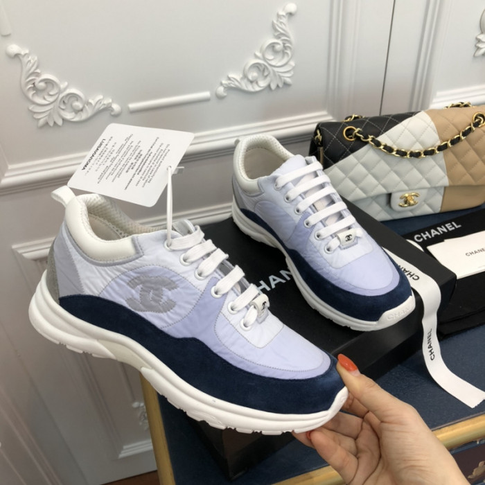 Ch**el sneaker