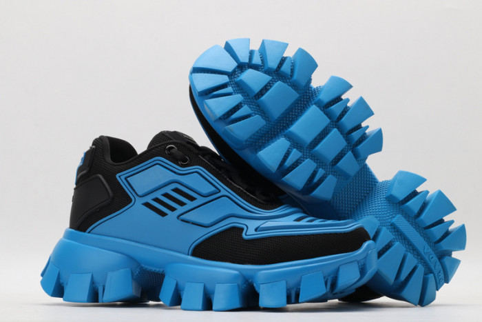 Pra*a sneaker