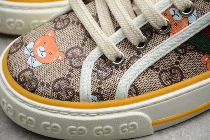 Gvc*1 sneaker