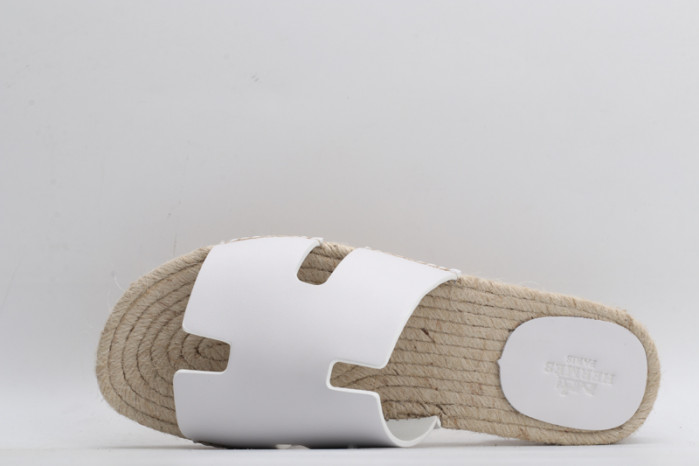 H**me5 SANDALS