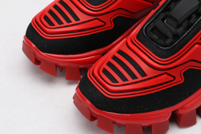 Pra*a sneaker