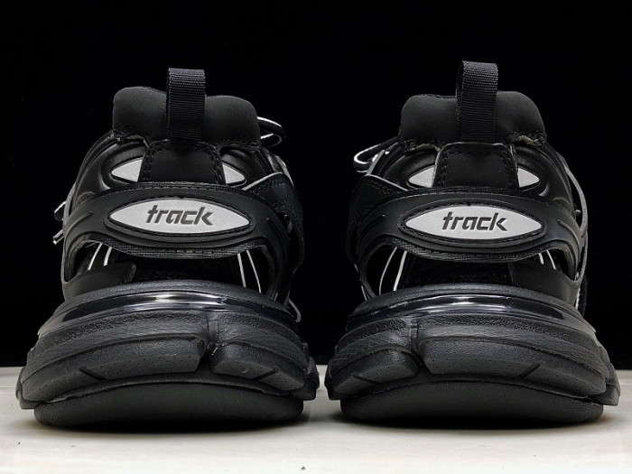 Ba1en*iaga TRACK