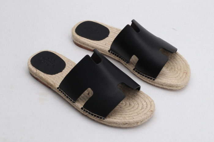 H**me5 SANDALS