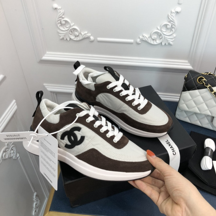 Ch**el sneaker