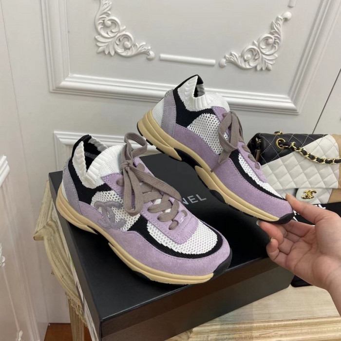 Ch**el sneaker