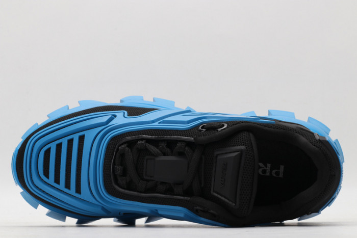 Pra*a sneaker