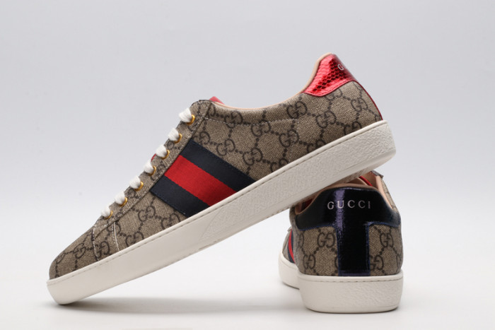 Gvc*1 Platform Sneaker
