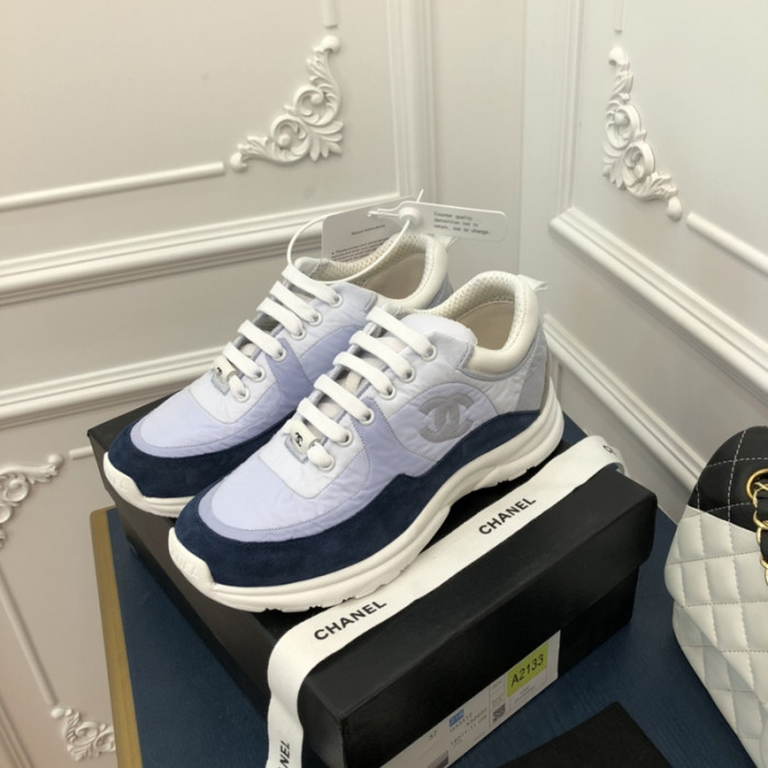 Ch**el sneaker