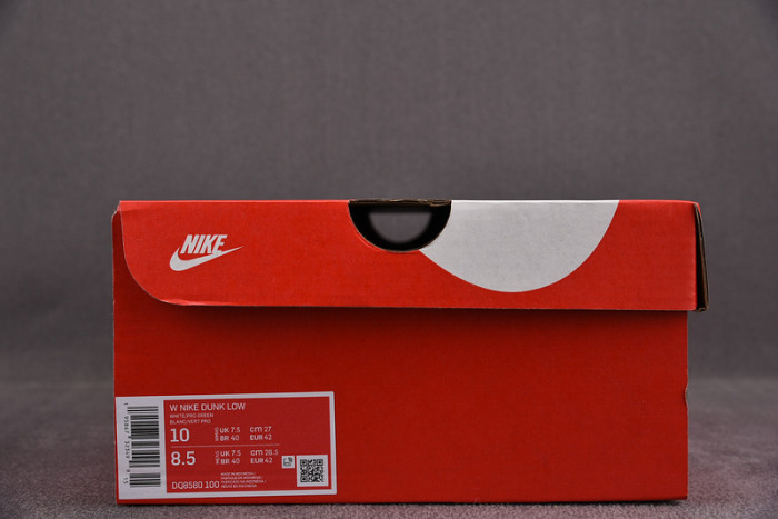 Nike Dunk Low Vintage Green (W) - DQ8580-100