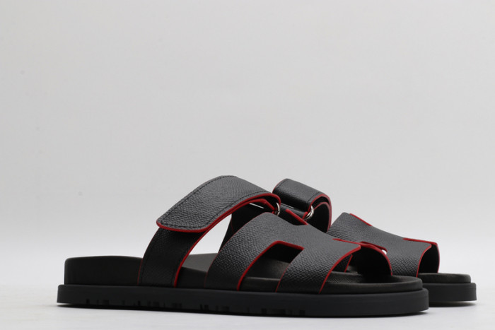 H**me5 SANDALS