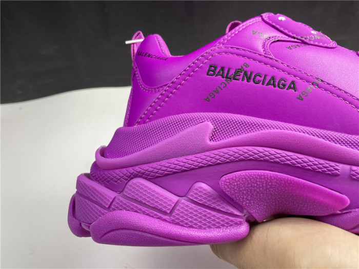 BLCG SNEAKER TRIPLE.S.