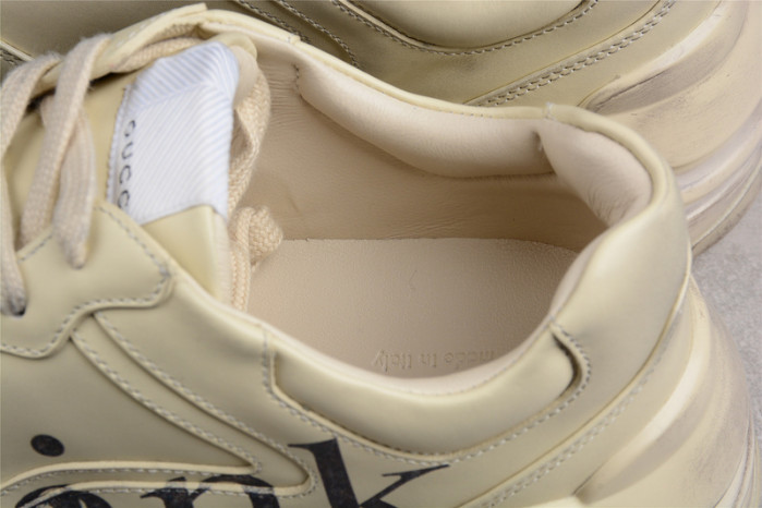 Gvc*1 sneaker