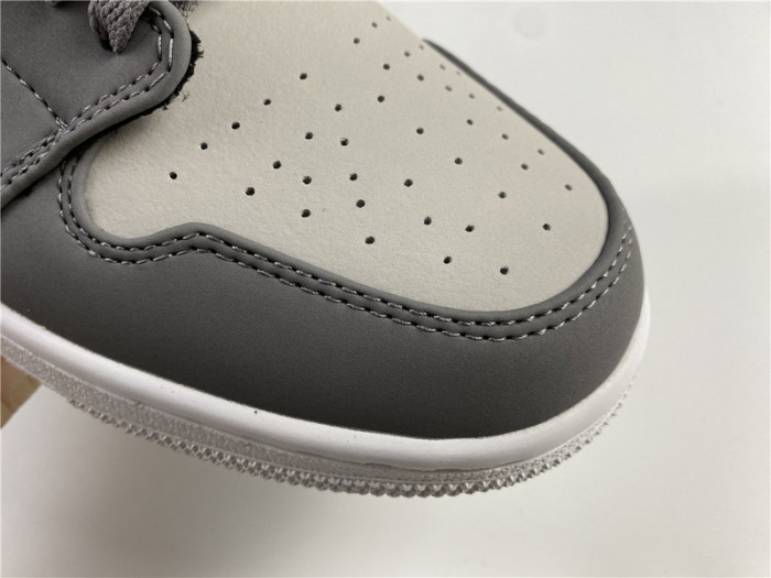 Air Jordan 1 Mid Grey Volt 554724-072