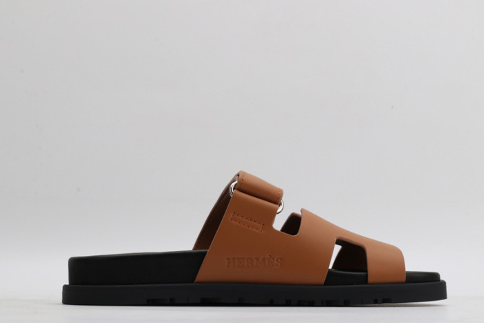 H**me5 SANDALS