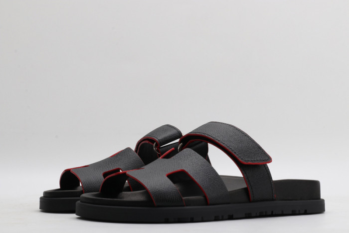 H**me5 SANDALS