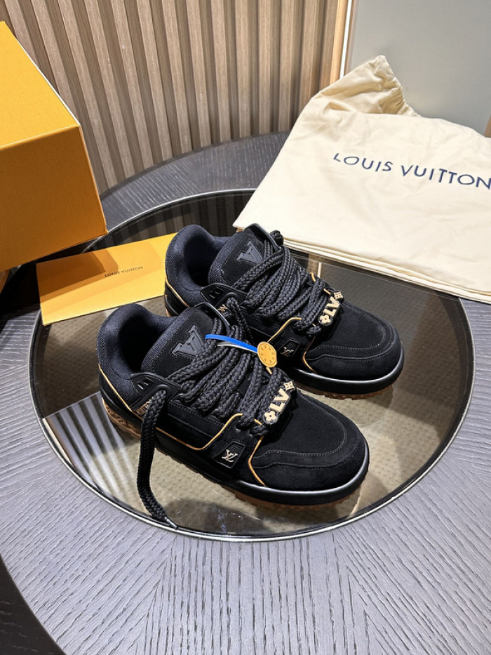 LO1_VTS SNEAKER