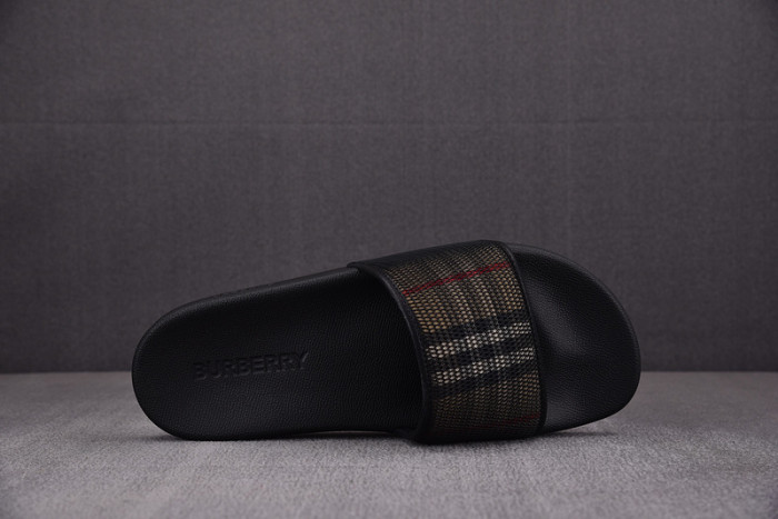 BUBBERY Archieve SANDALS