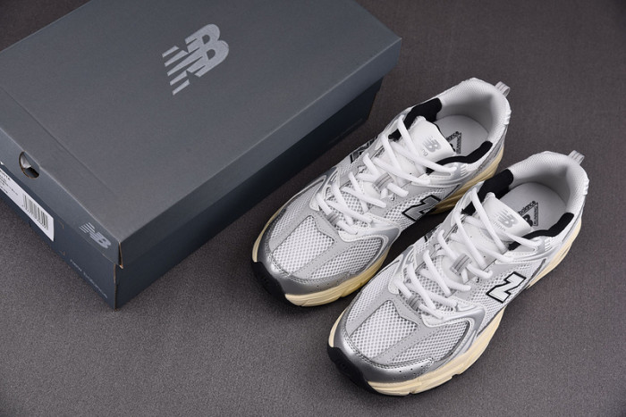 New Balance MR530TA