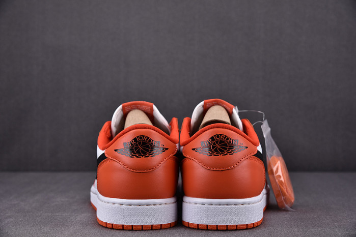 Air Jordan 1 Retro Low OG 