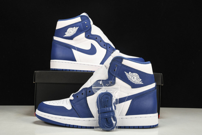 Air Jordan 1 Retro High OG 