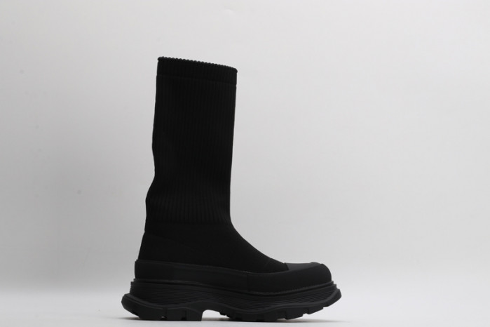 A1exa*der Mcqv*en Tread