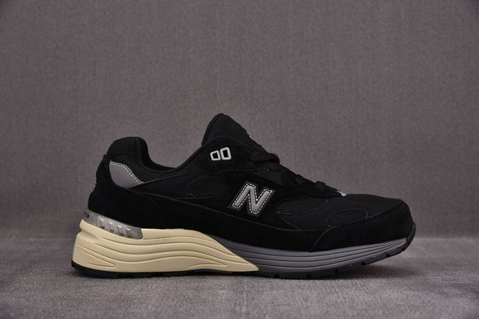 NEW BALANCE 992 BLACK GREY - M992BL
