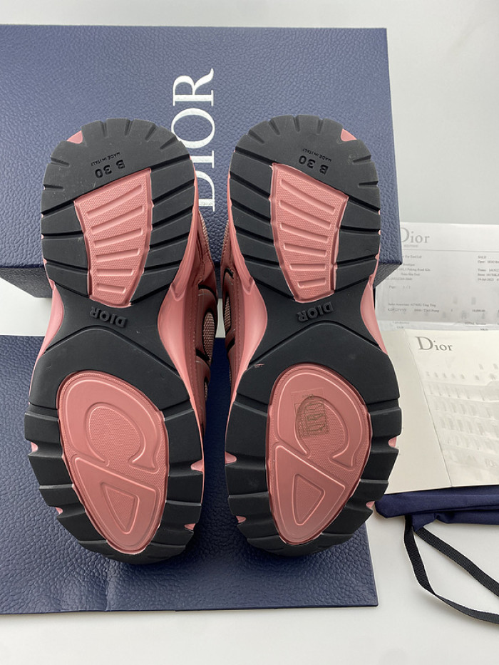 DIO B30 LowTop Sneaker