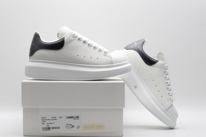 A1exa*der Mcqv*en OVERSIZED